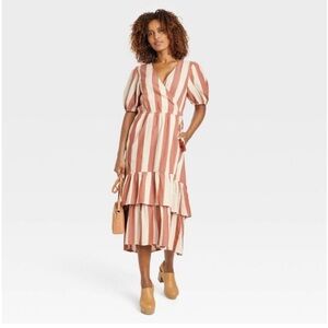 Knox Rose Tiered Wrap Dress